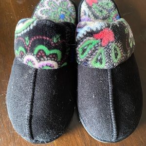 Vera Bradley Slippers